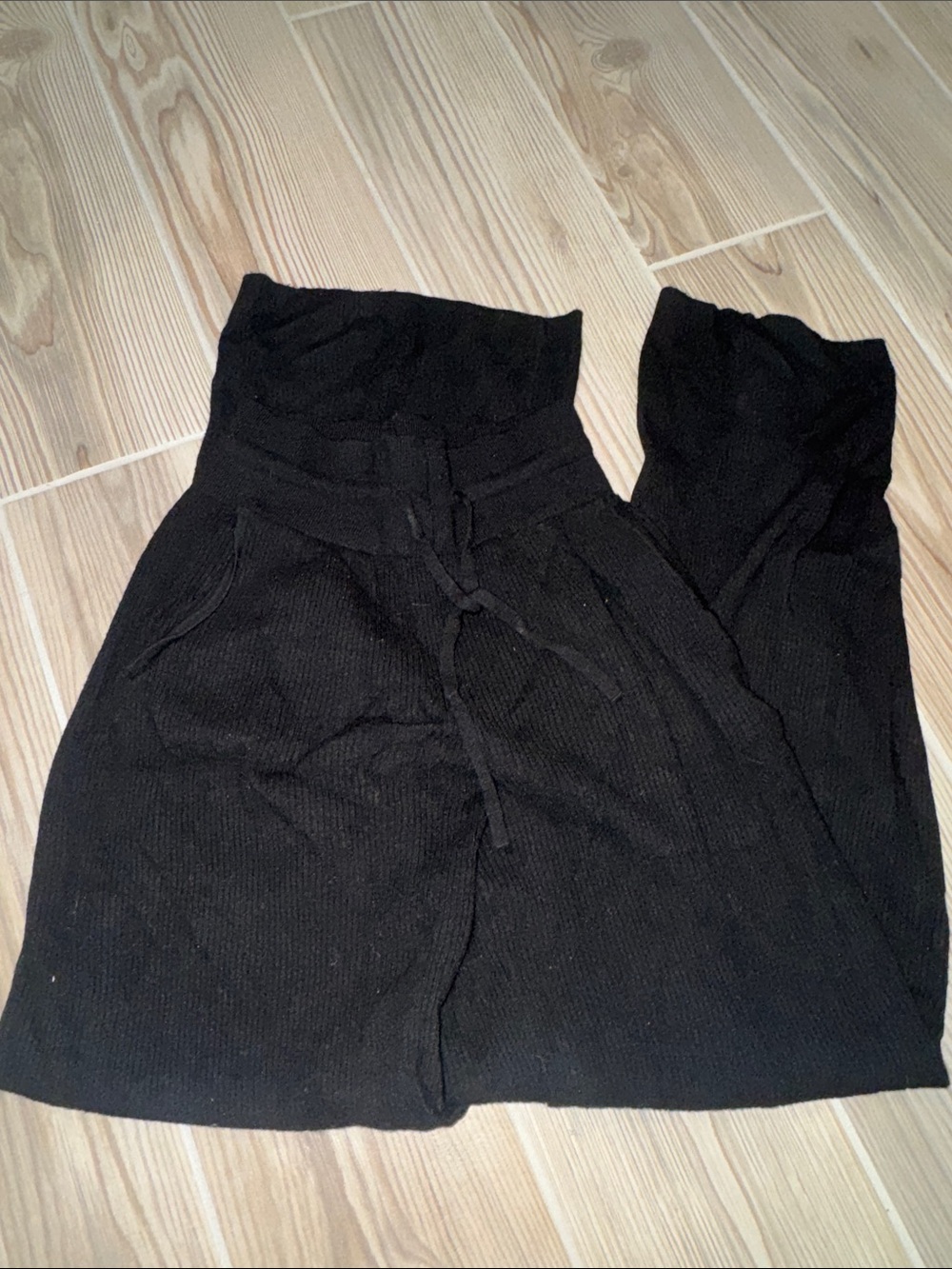 Black Knit Wide-Leg sweatpants ribbed